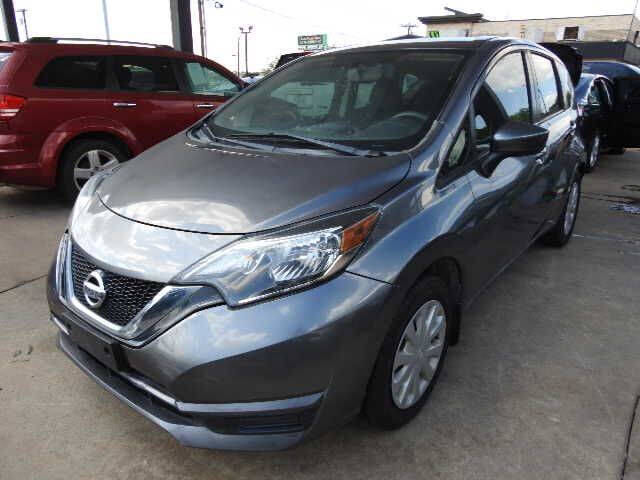 2017 NISSAN Versa