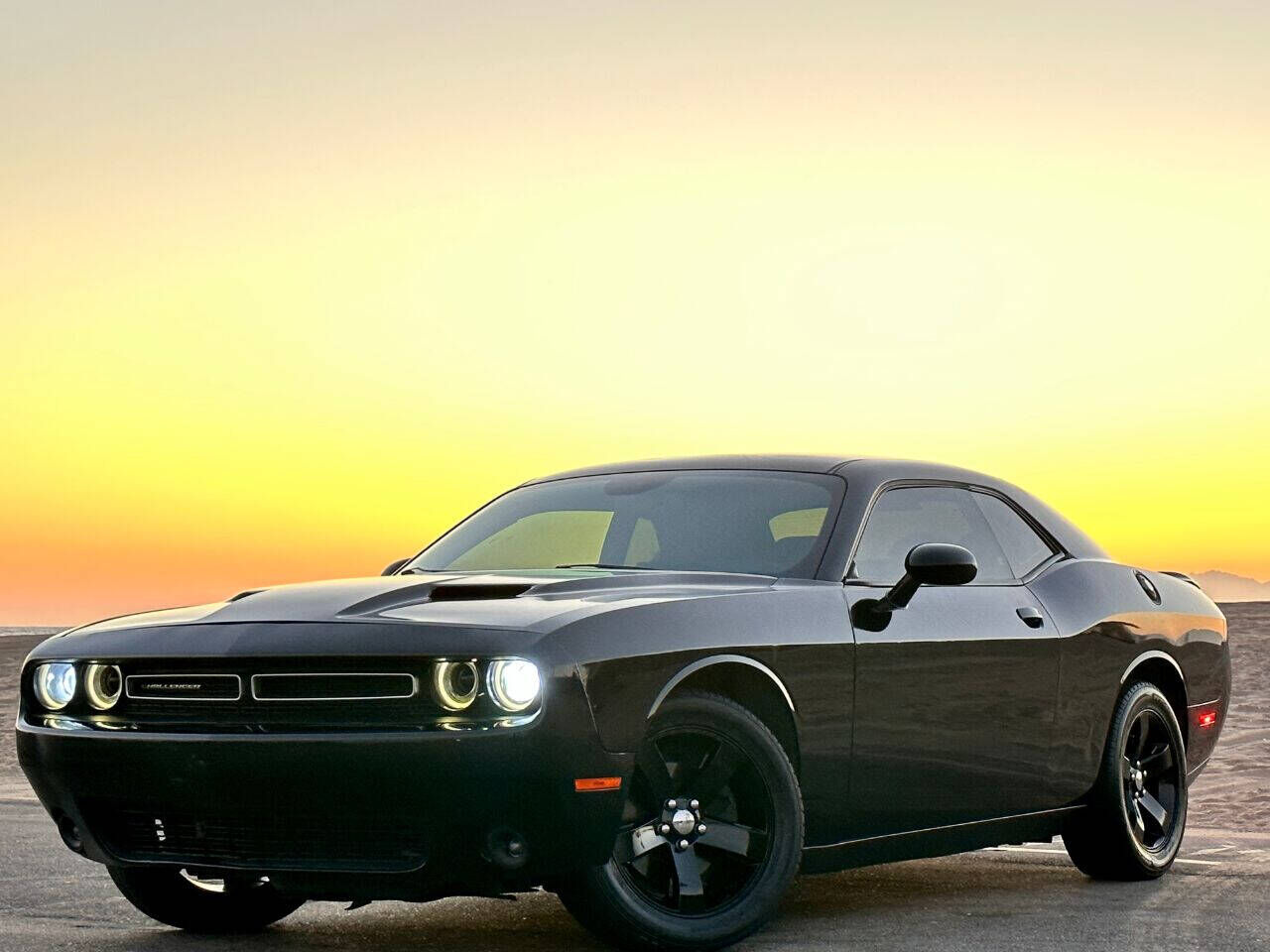 2015 DODGE Challenger