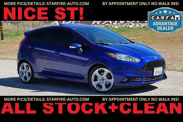 2014 FORD Fiesta