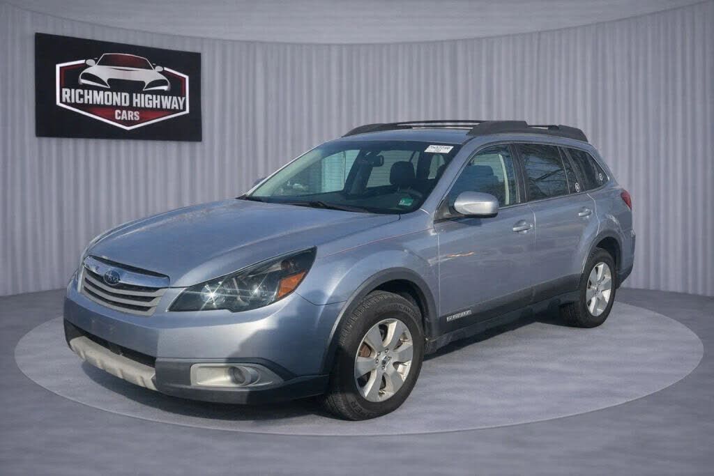 2012 SUBARU Outback