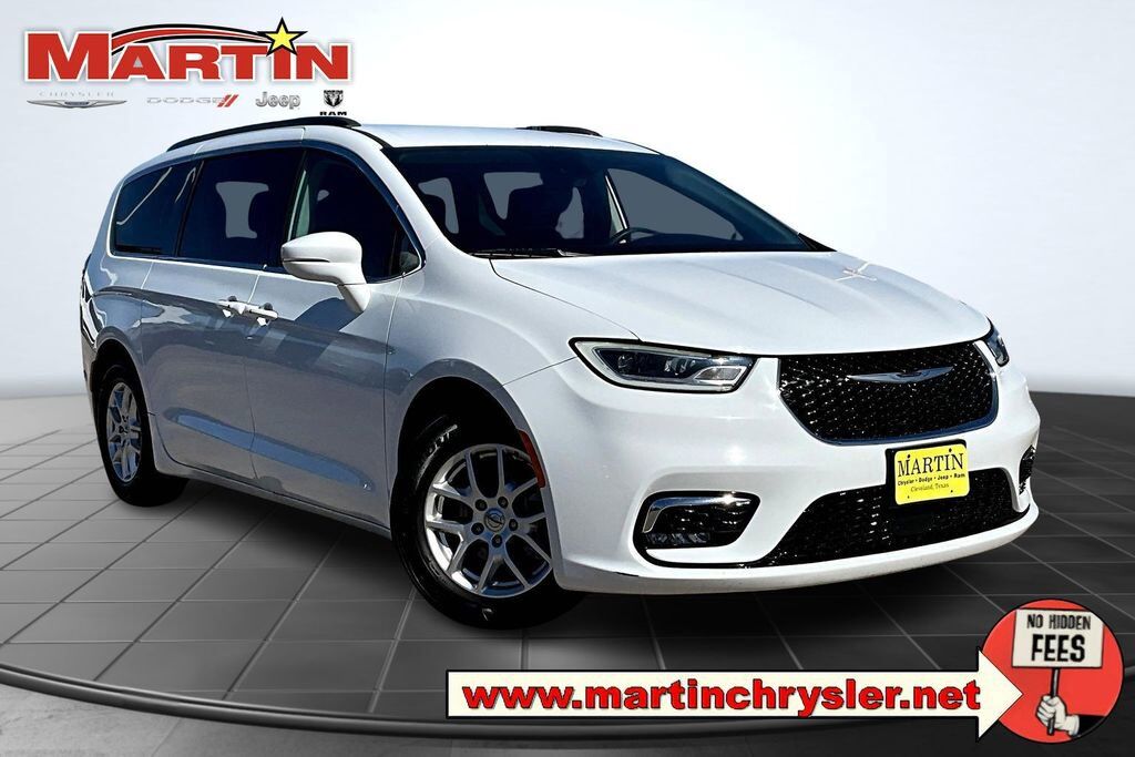 2022 CHRYSLER Pacifica
