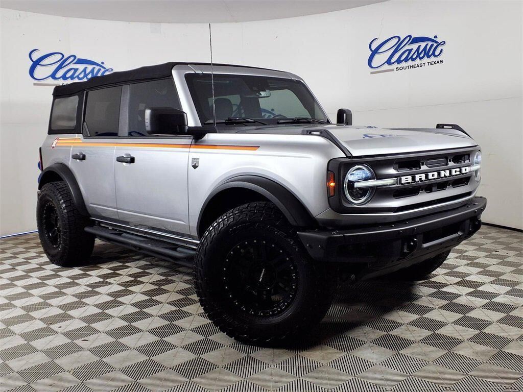2022 FORD Bronco