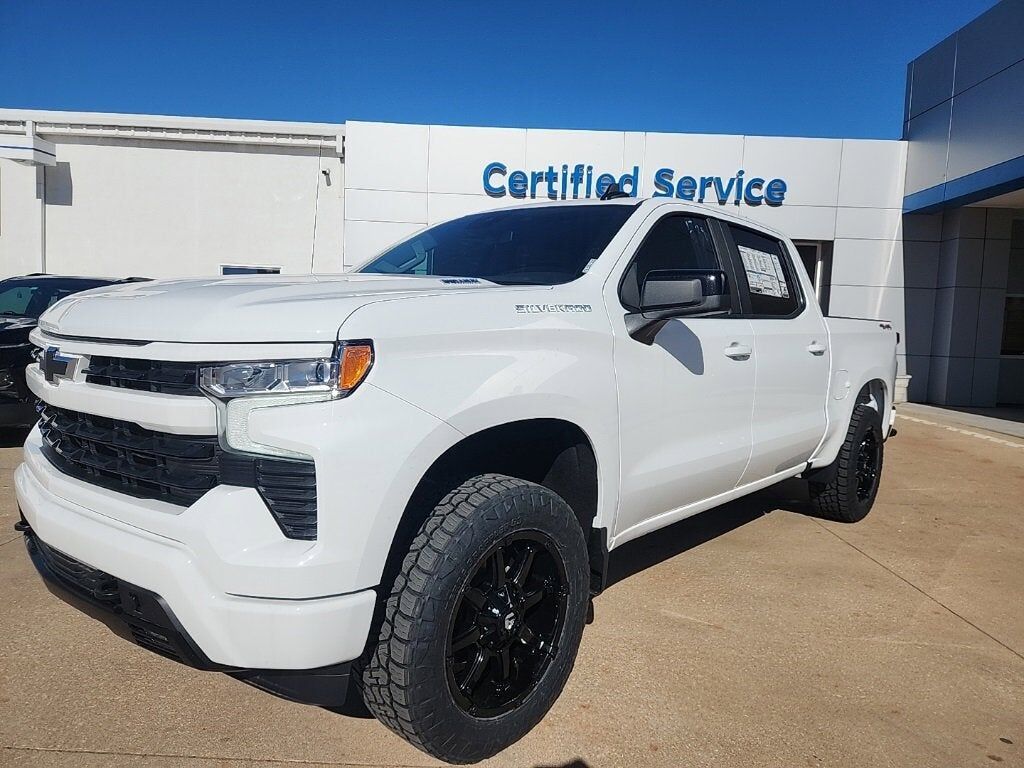 2026 CHEVROLET Silverado