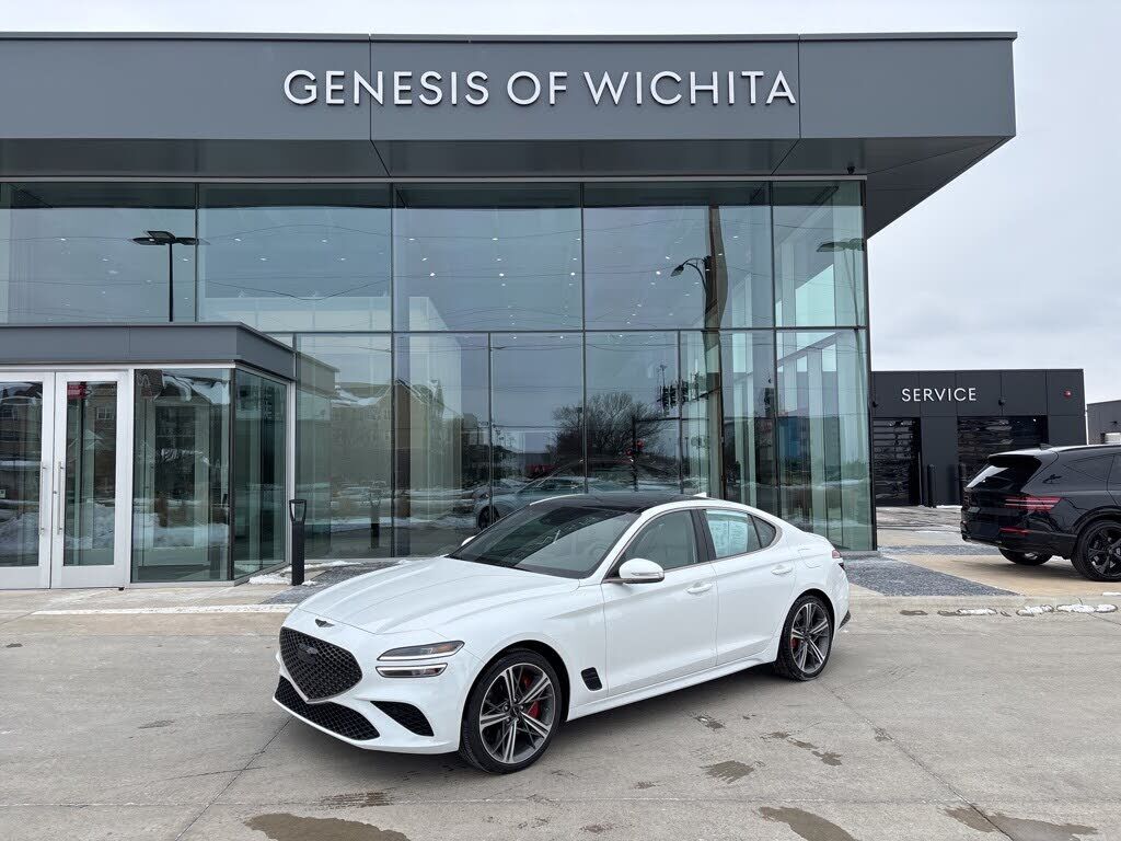 2025 GENESIS G70