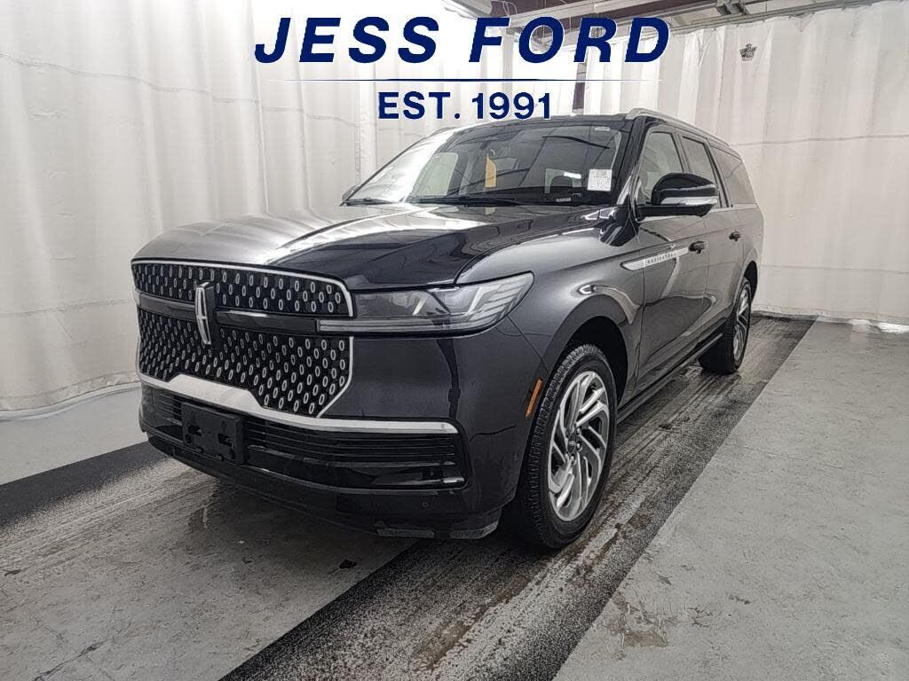 2025 LINCOLN Navigator L