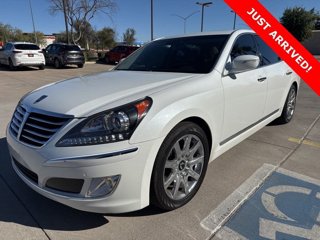 Hyundai Equus