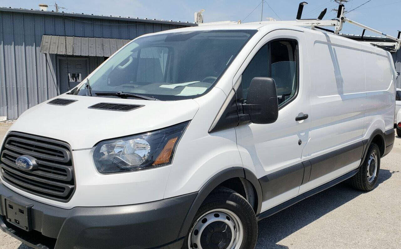 2015 FORD Transit