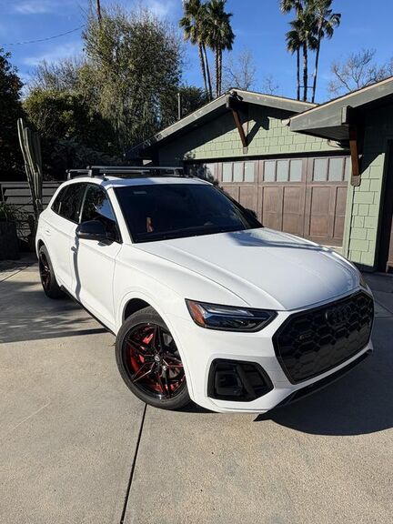 2024 AUDI SQ5
