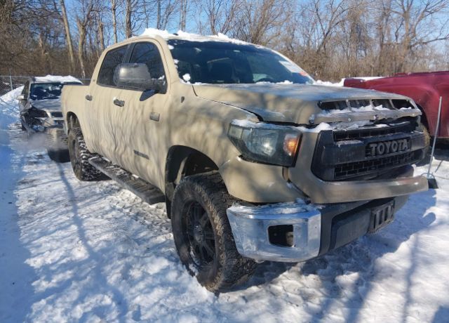 2017 TOYOTA Tundra