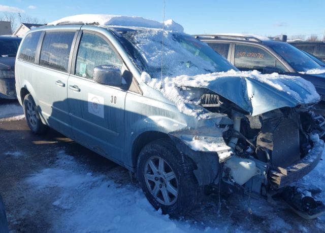 2010 CHRYSLER Town and Country