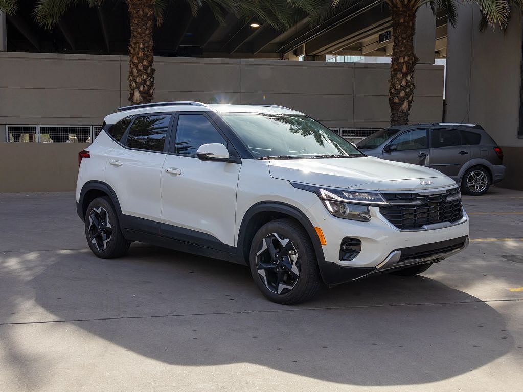 2025 KIA Seltos