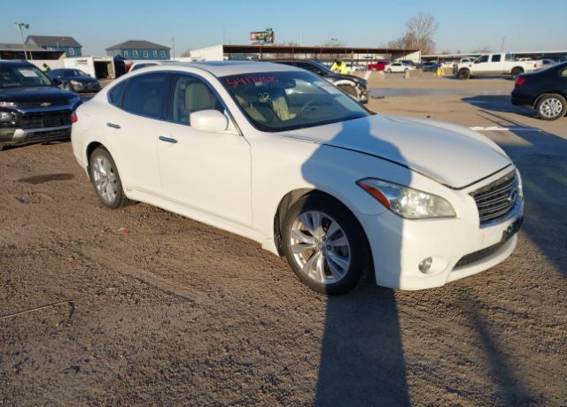2011 INFINITI M37