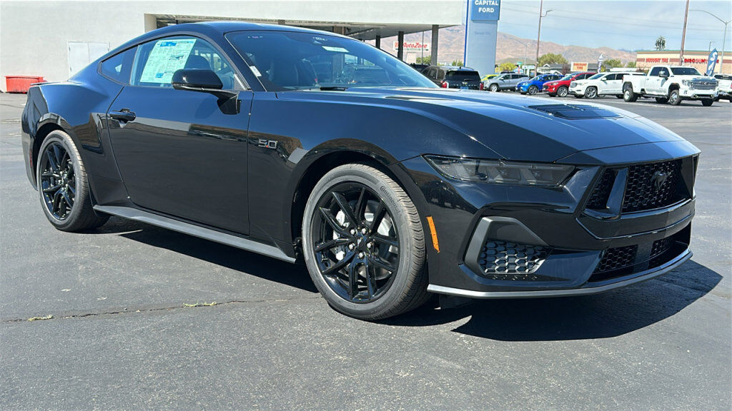 2025 FORD Mustang