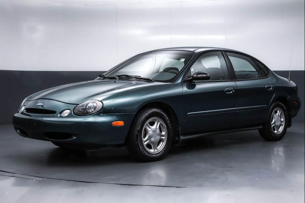 1997 FORD Taurus
