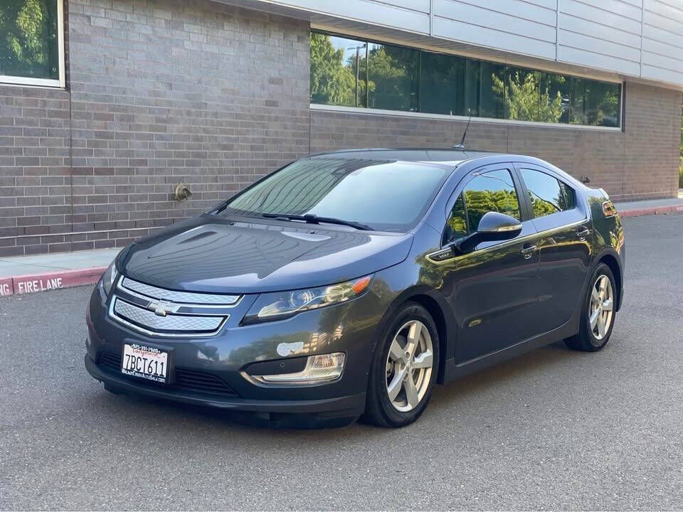 2013 CHEVROLET Volt
