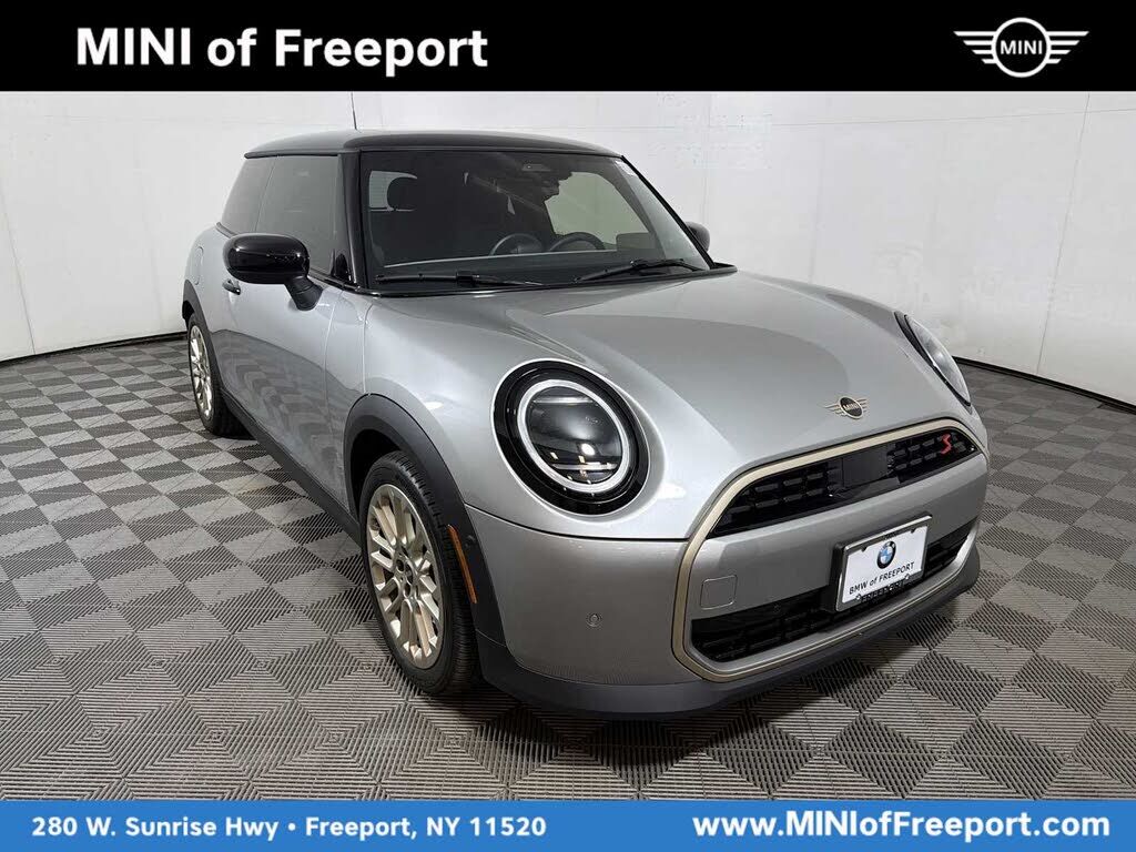 2025 MINI Hardtop