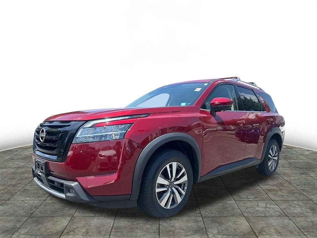 2023 NISSAN Pathfinder