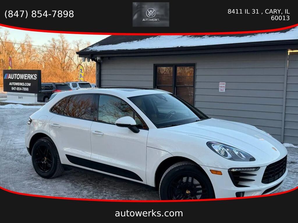 2018 PORSCHE Macan