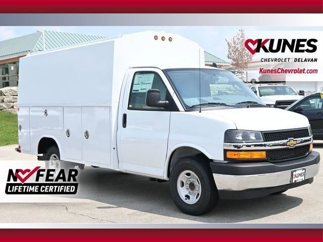 2025 CHEVROLET Express