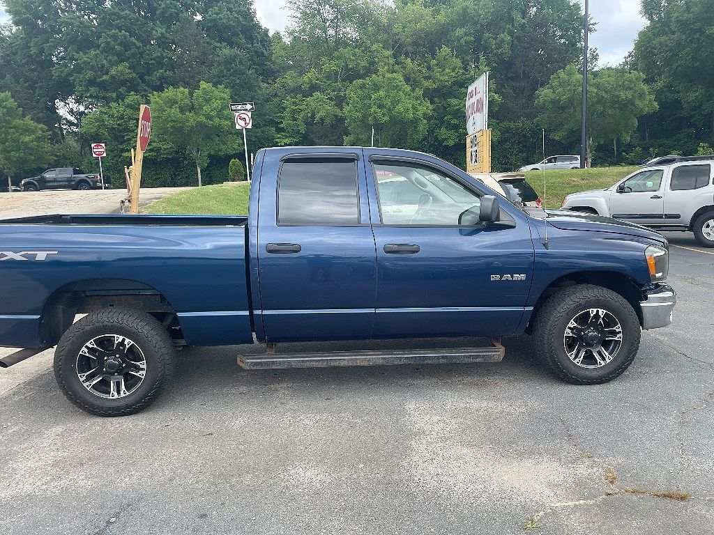 2008 DODGE Ram