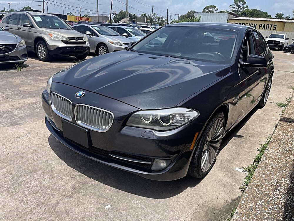 2011 BMW 5 Series