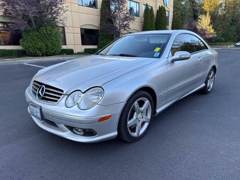 2005 MERCEDES-BENZ CLK-Class