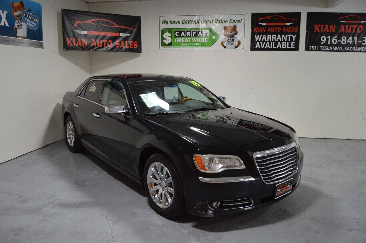 2013 CHRYSLER 300