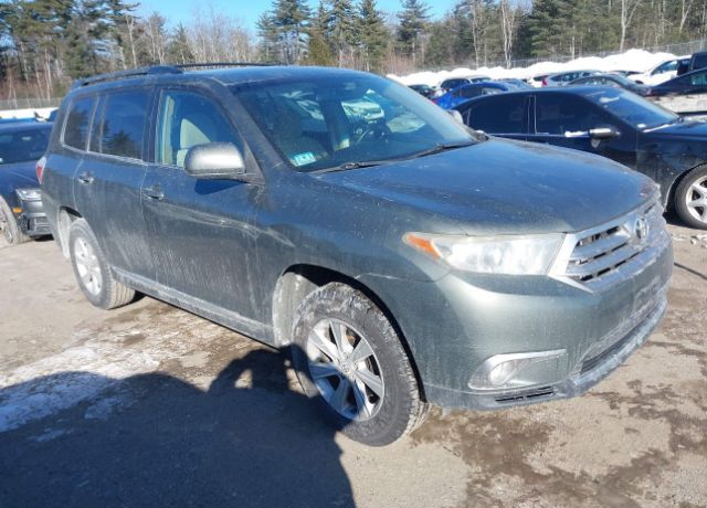 2013 TOYOTA Highlander