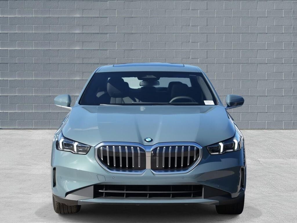 2026 BMW 530i