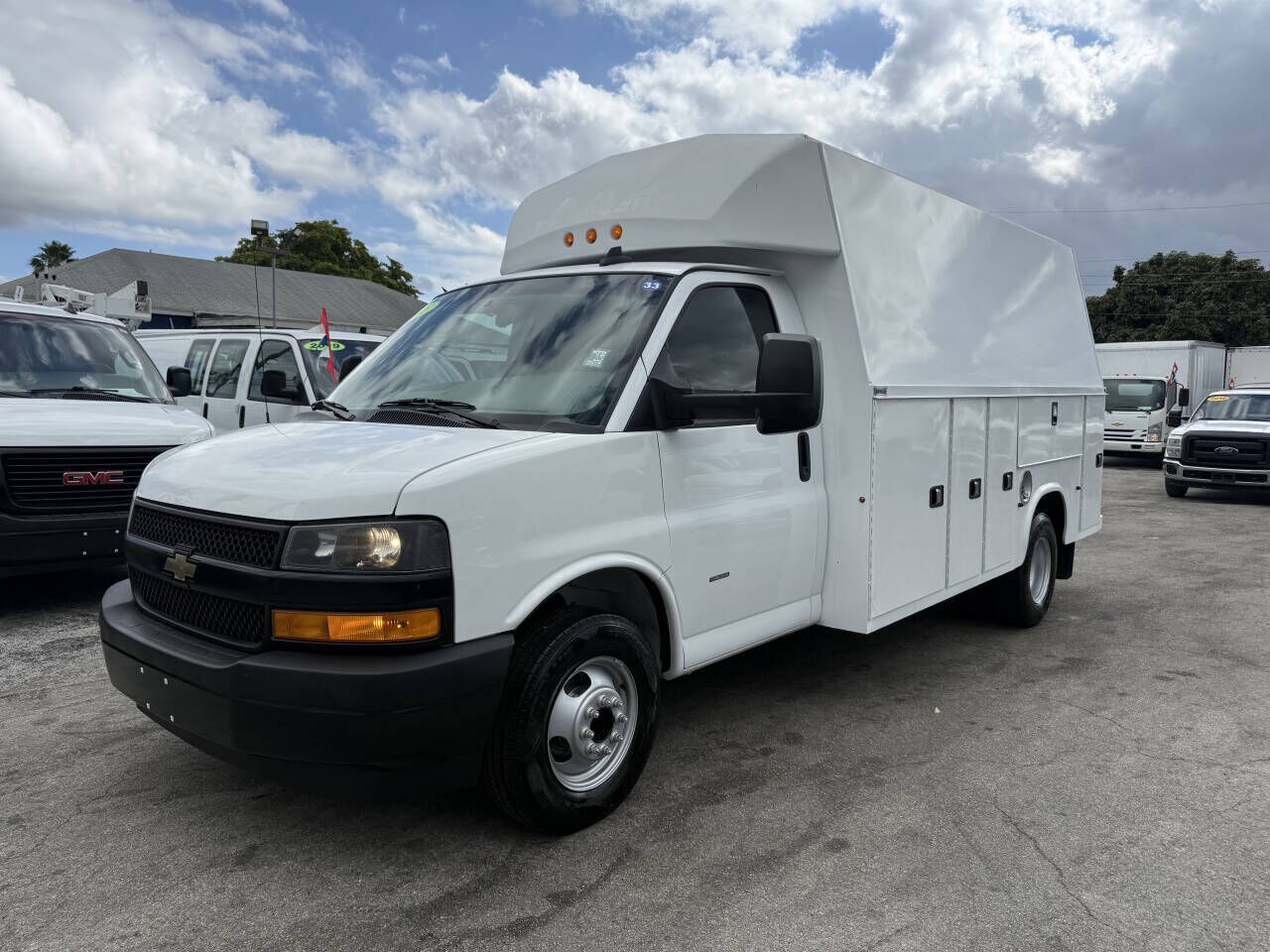 2018 CHEVROLET Express