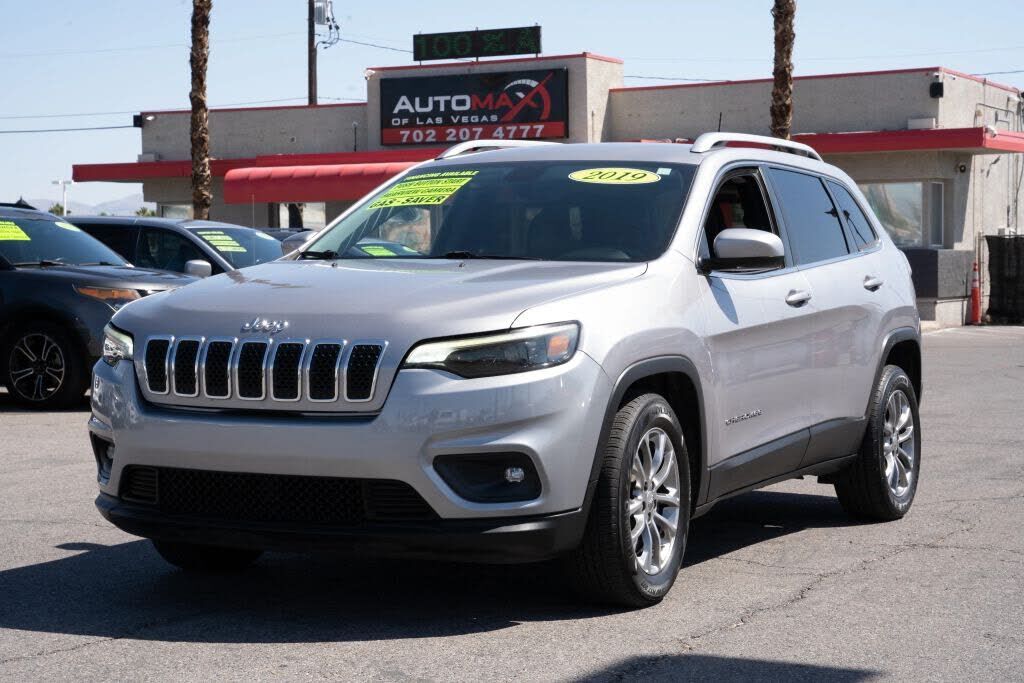 2019 JEEP Cherokee