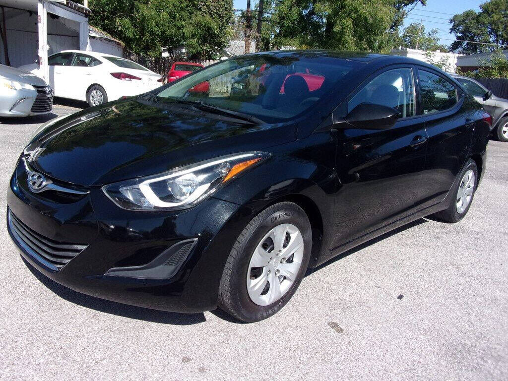2016 HYUNDAI Elantra