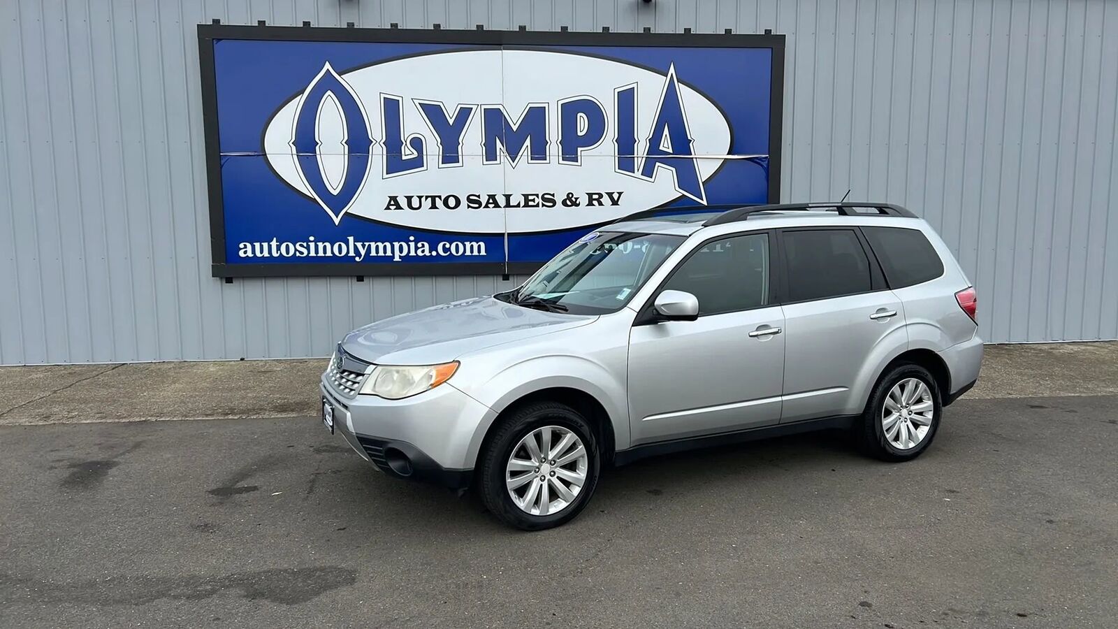 2011 SUBARU Forester