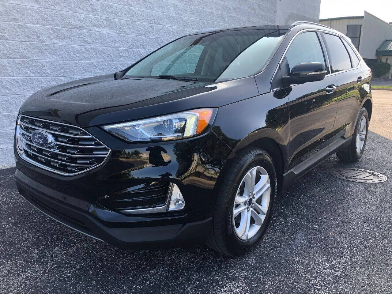 2020 FORD Edge