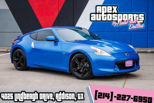 2009 NISSAN 370Z