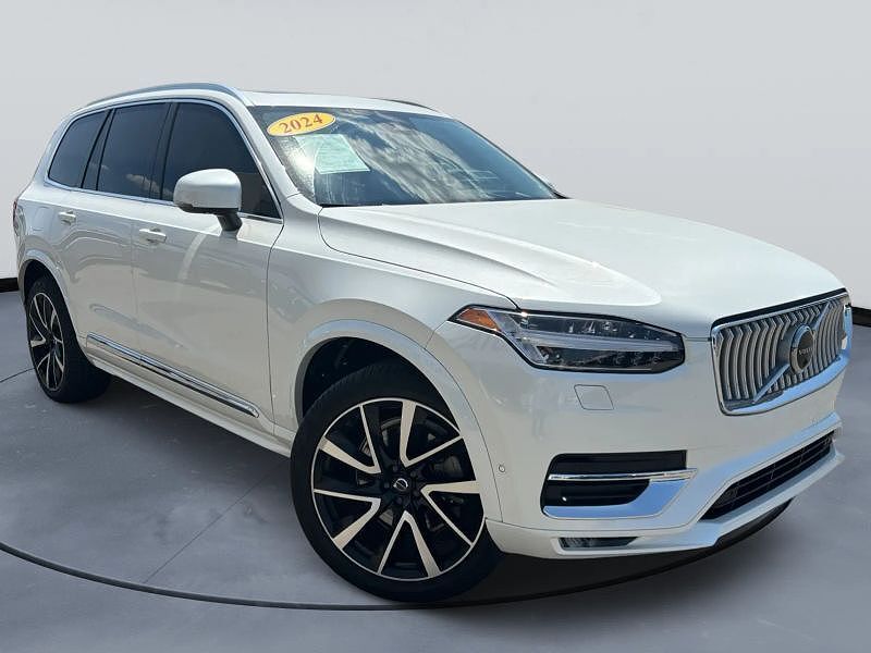 2024 VOLVO XC90