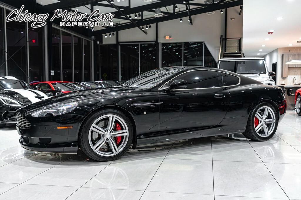 Aston Martin DB9