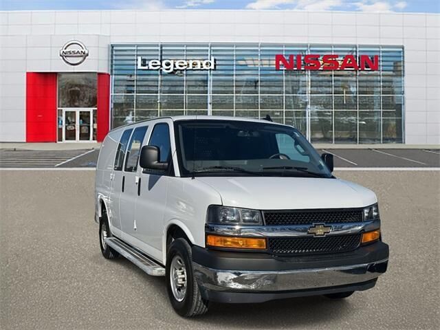 2024 CHEVROLET Express