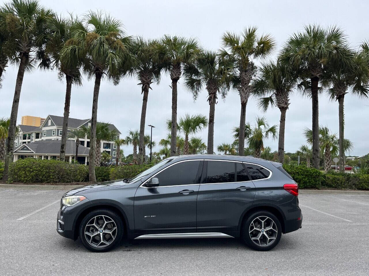 2017 BMW X1
