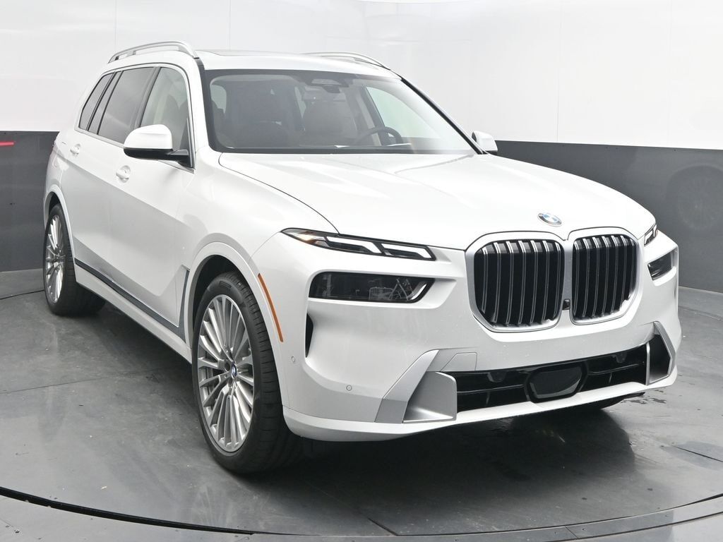 2026 BMW X7