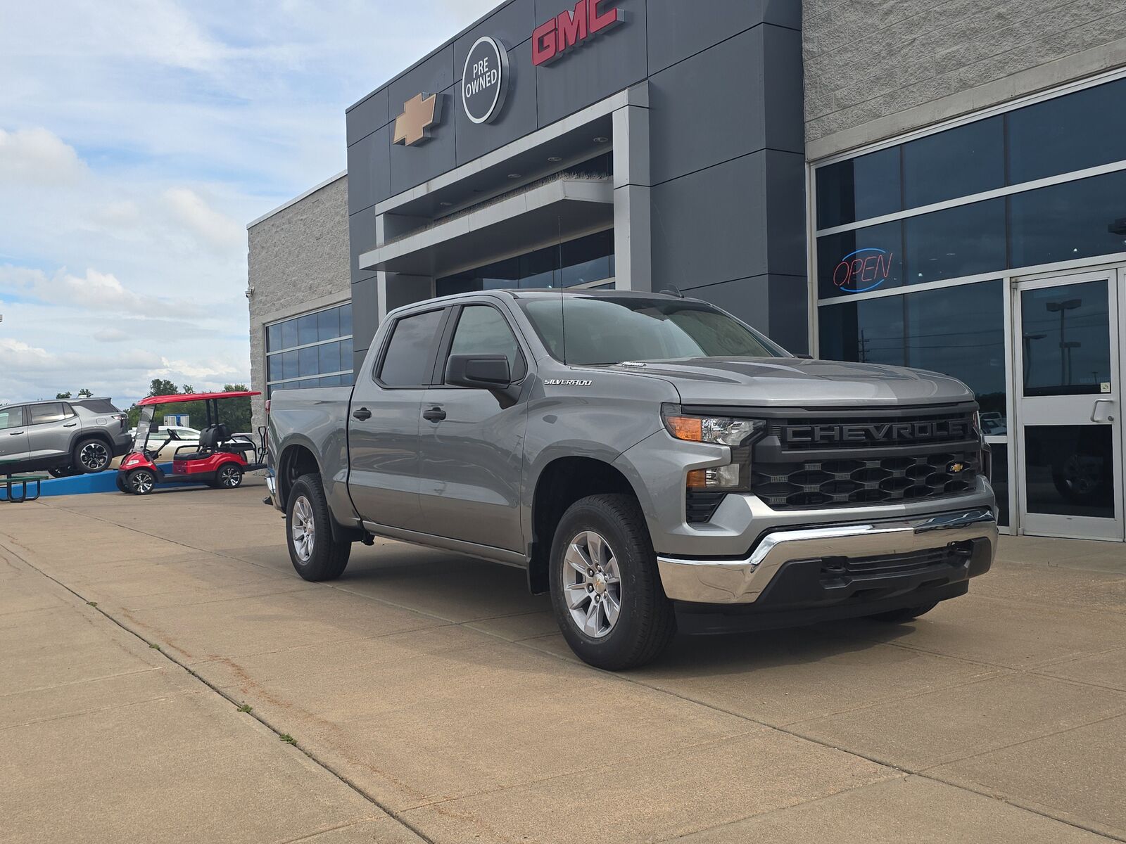 2025 CHEVROLET Silverado