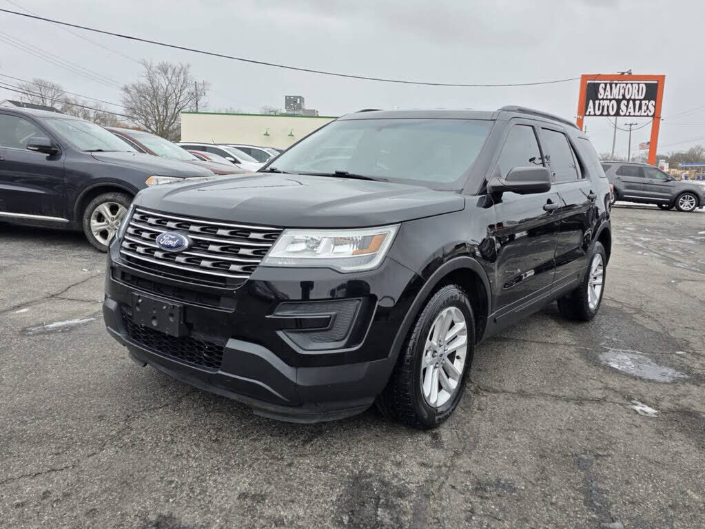 2017 FORD Explorer