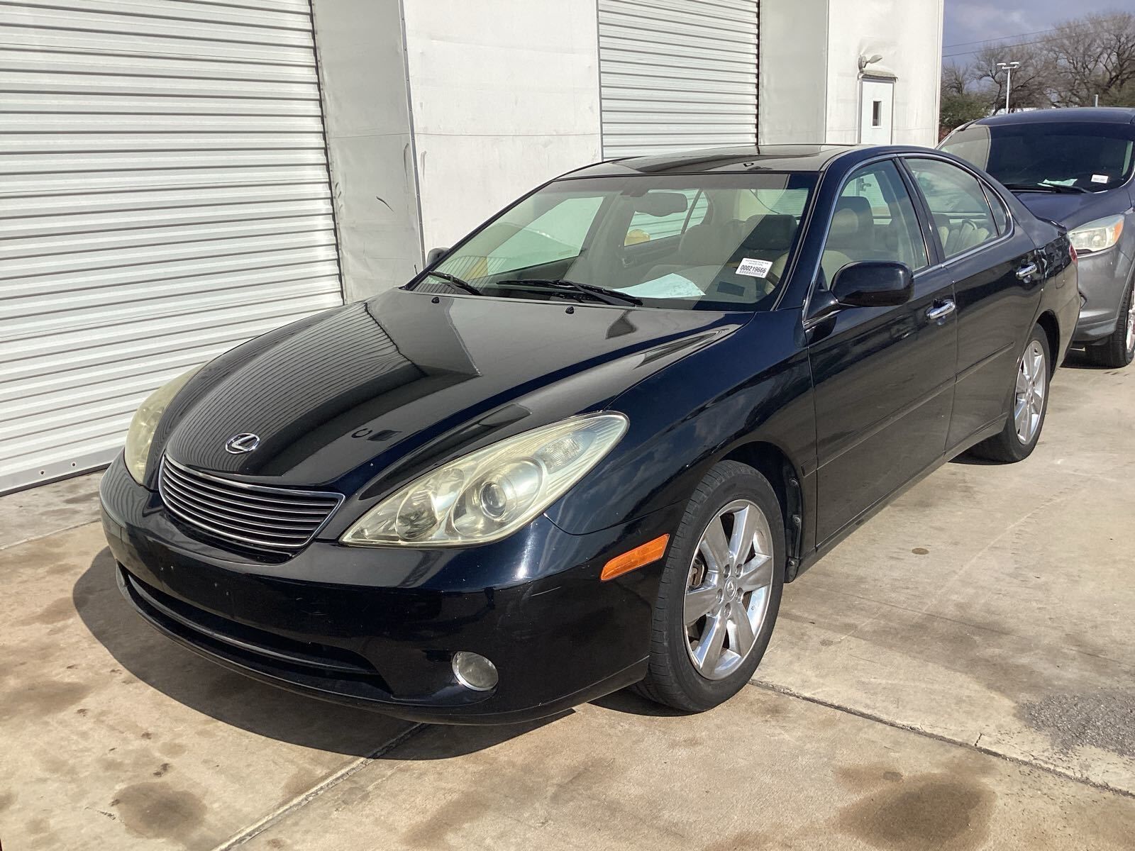 Lexus ES