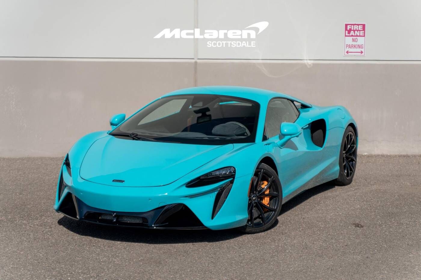 2024 MCLAREN ARTURA