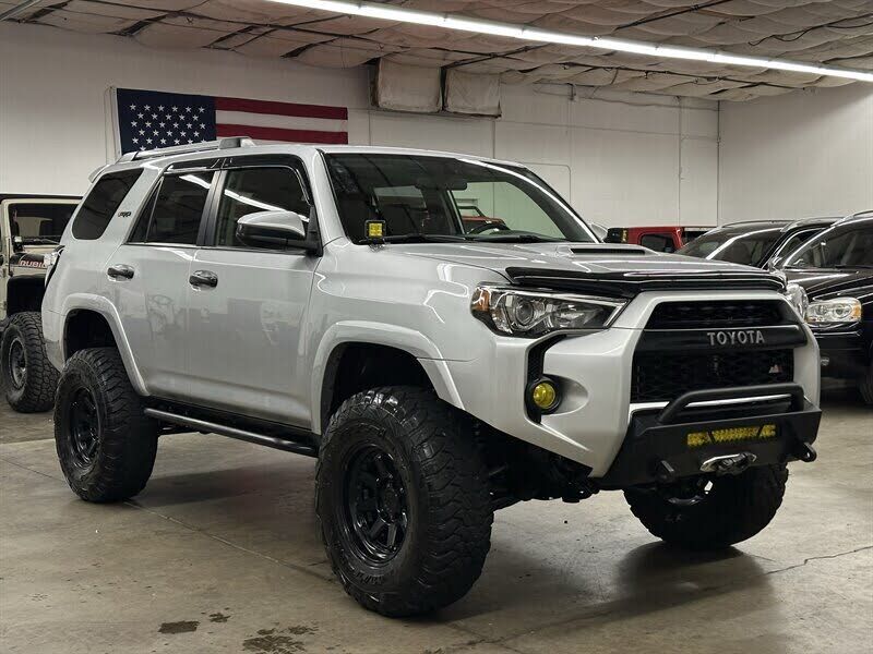 2017 TOYOTA 4-Runner