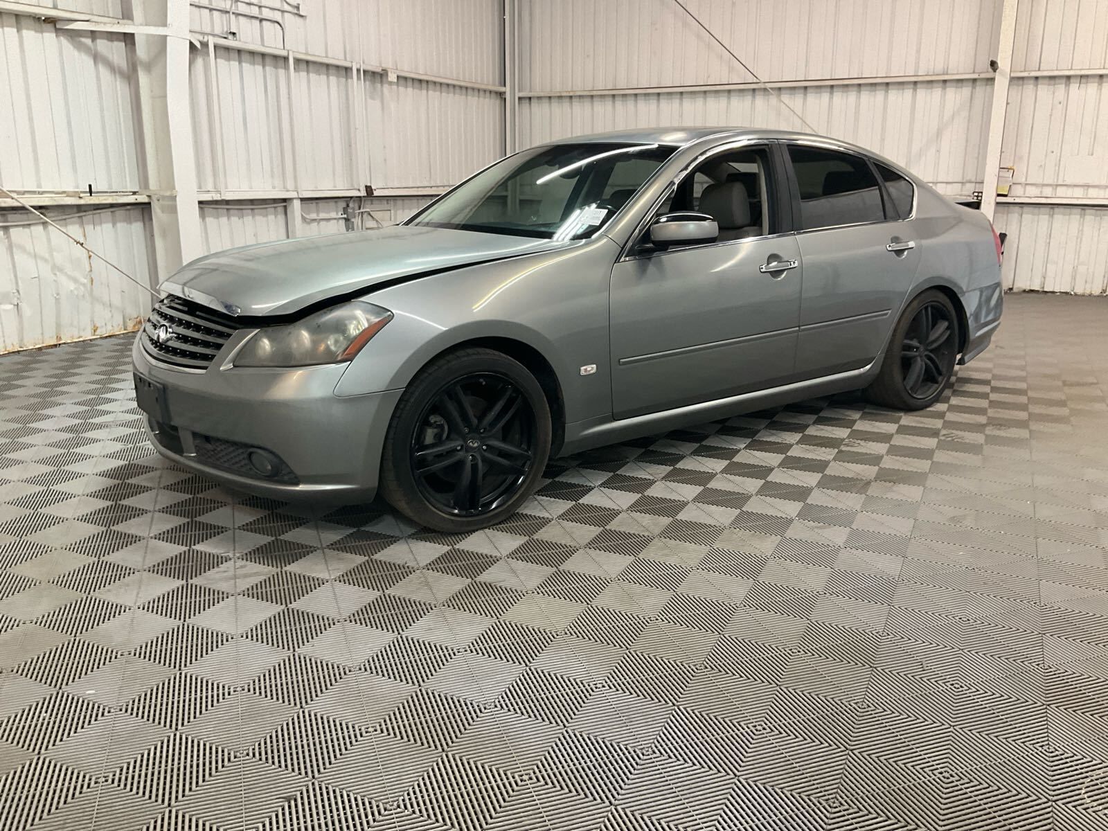 Infiniti M45