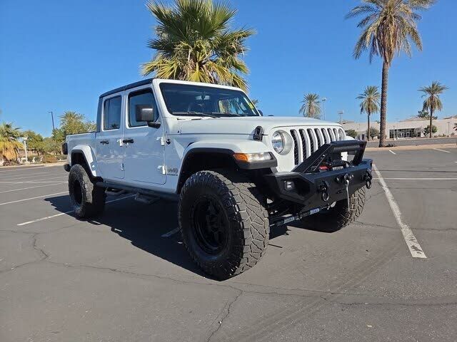2023 JEEP Gladiator