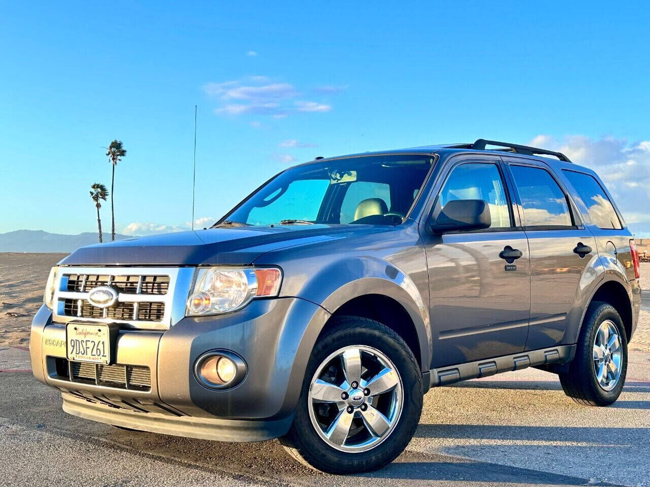 2009 FORD Escape