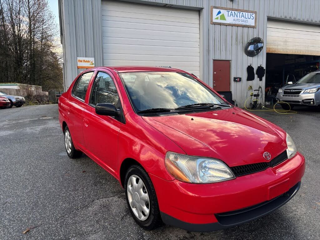 Toyota Echo