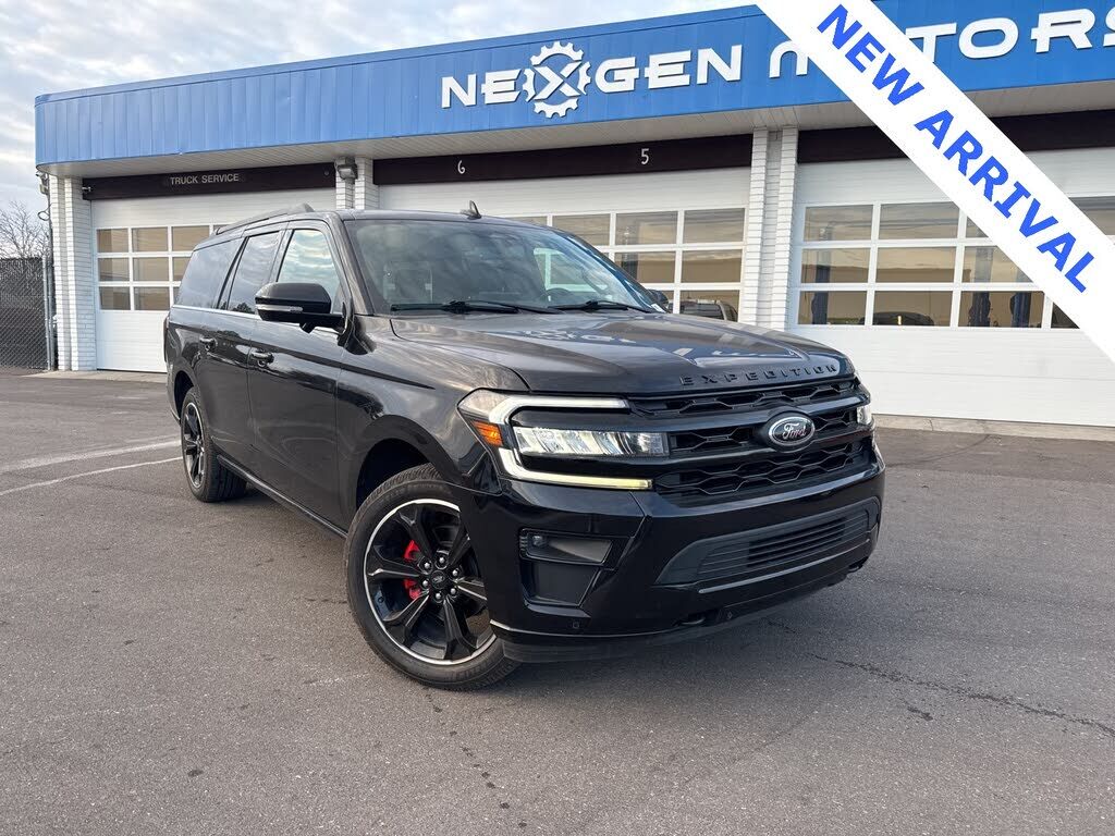 2022 FORD Expedition